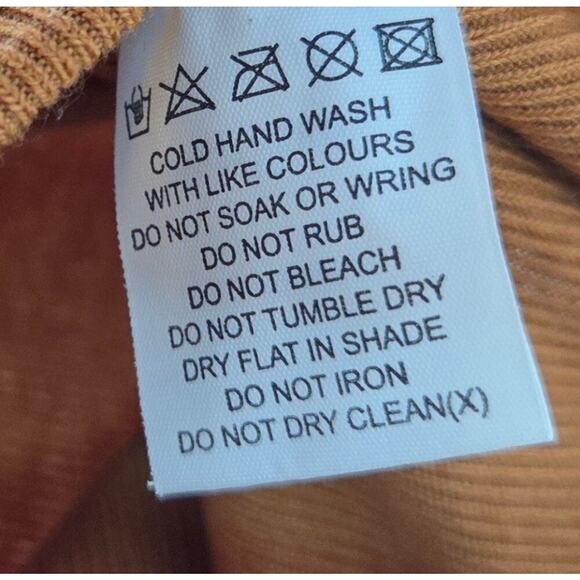 Meshki XS Janet Long Sleeve Cutout Top Ribbed Crop Tie Back Keyhole Y2K New S9 - Picture 4 of 5